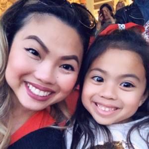 Meet your Posher, Evelyn